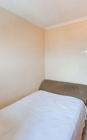 Apartamento à venda com 209m², 3 quartos e 3 vagas Apartamento à venda com 209m², 3 quartos e 3 vagasQuarto 2