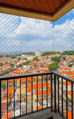 Apartamento à venda com 209m², 3 quartos e 3 vagas Apartamento à venda com 209m², 3 quartos e 3 vagasVaranda da Sala