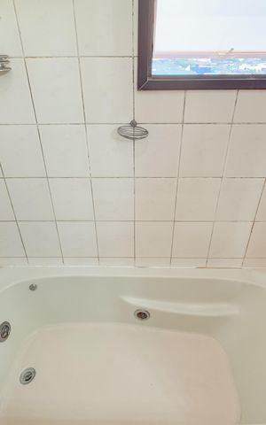 Apartamento à venda com 209m², 3 quartos e 3 vagas Apartamento à venda com 209m², 3 quartos e 3 vagasBanheiro da Suíte