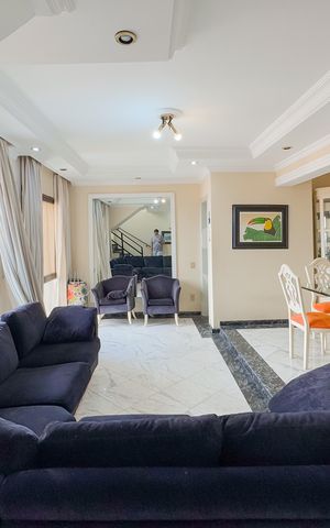 Apartamento à venda com 209m², 3 quartos e 3 vagas Apartamento à venda com 209m², 3 quartos e 3 vagasSala