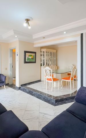 Apartamento à venda com 209m², 3 quartos e 3 vagas Apartamento à venda com 209m², 3 quartos e 3 vagasSala