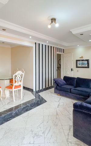 Apartamento à venda com 209m², 3 quartos e 3 vagas Apartamento à venda com 209m², 3 quartos e 3 vagasSala