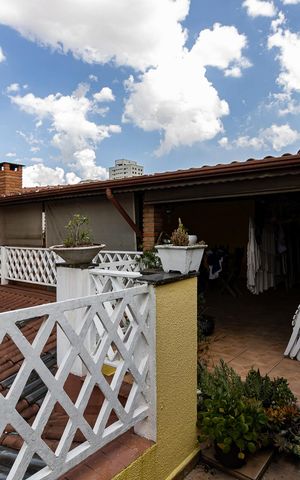 Casa à venda com 525m², 8 quartos e 4 vagas Casa à venda com 525m², 8 quartos e 4 vagasCasa 1 - Varanda Gourmet