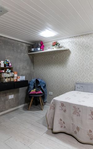 Casa à venda com 525m², 8 quartos e 4 vagas Casa à venda com 525m², 8 quartos e 4 vagasCasa 1 - Quarto 2