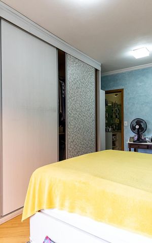 Casa à venda com 525m², 8 quartos e 4 vagas Casa à venda com 525m², 8 quartos e 4 vagasCasa 1 - Suíte 1