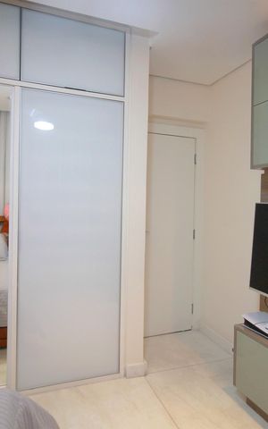 Apartamento à venda com 220m², 4 quartos e 4 vagasQuarto 4