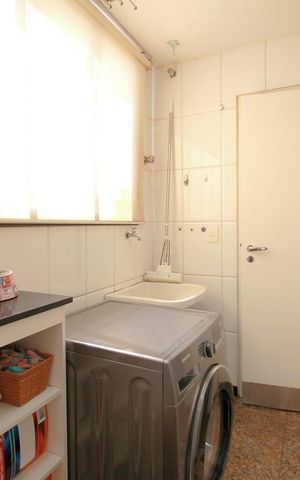 Apartamento à venda com 220m², 4 quartos e 4 vagasÁrea de Serviço