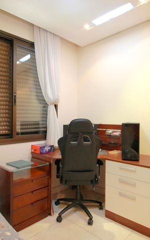Apartamento à venda com 220m², 4 quartos e 4 vagasQuarto 3