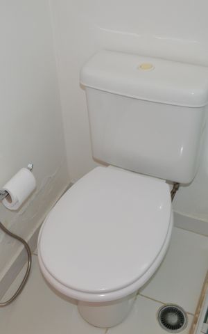 Apartamento à venda com 140m², 3 quartos e 2 vagasBanheiro da Suíte 1
