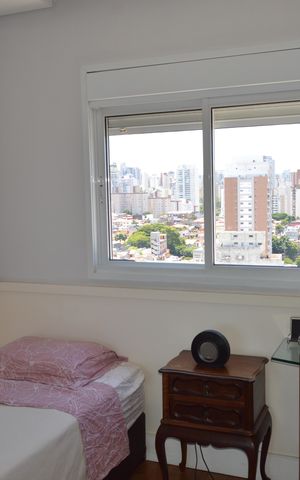 Apartamento à venda com 140m², 3 quartos e 2 vagasSuíte 1