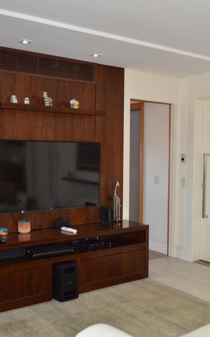 Apartamento à venda com 140m², 3 quartos e 2 vagasSala