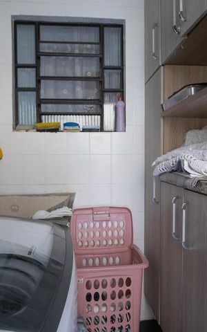 Casa à venda com 224m², 3 quartos e 3 vagas Casa à venda com 224m², 3 quartos e 3 vagasÁrea de Serviço