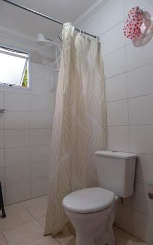 Apartamento à venda com 50m², 2 quartos e sem vaga Apartamento à venda com 50m², 2 quartos e sem vagaBanheiro