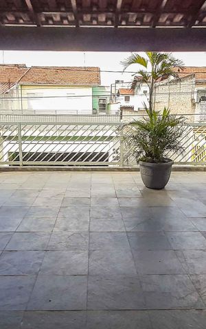 Casa à venda com 154m², 3 quartos e 2 vagas Casa à venda com 154m², 3 quartos e 2 vagasCasa 1 - Vista do Quarto 1