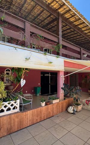 Casa de condomínio à venda com 300m², 4 quartos e 1 vaga Casa de condomínio à venda com 300m², 4 quartos e 1 vagaÁrea externa