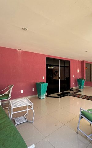 Casa de condomínio à venda com 300m², 4 quartos e 1 vaga Casa de condomínio à venda com 300m², 4 quartos e 1 vagaVaranda
