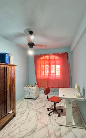 Casa de condomínio à venda com 300m², 4 quartos e 1 vaga Casa de condomínio à venda com 300m², 4 quartos e 1 vagaSuíte 2