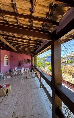 Casa de condomínio à venda com 300m², 4 quartos e 1 vaga Casa de condomínio à venda com 300m², 4 quartos e 1 vagaVaranda (Segundo andar)