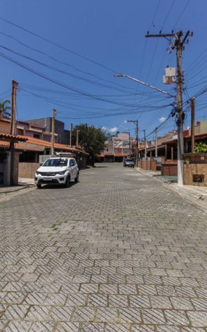 Casa de condomínio à venda com 140m², 3 quartos e 2 vagasCondomínio