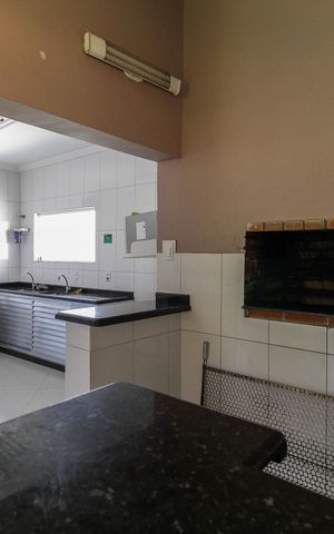 Casa de condomínio à venda com 140m², 3 quartos e 2 vagasSalão de Festas