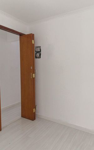 Casa de condomínio à venda com 140m², 3 quartos e 2 vagasQuarto 3