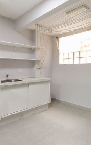 Casa de condomínio à venda com 140m², 3 quartos e 2 vagasÁrea de Serviço
