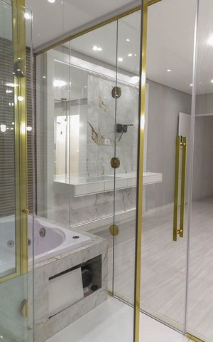Casa de condomínio à venda com 140m², 3 quartos e 2 vagasBanheiro da Suíte