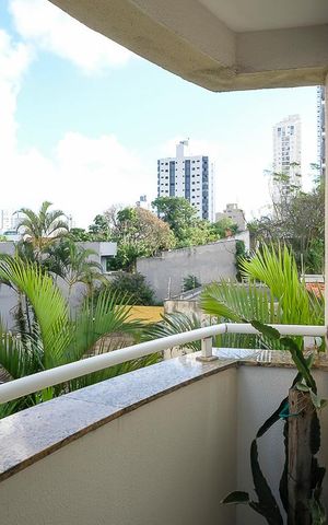 Apartamento à venda com 104m², 3 quartos e 2 vagasVaranda da suíte