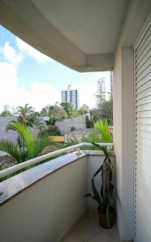 Apartamento à venda com 104m², 3 quartos e 2 vagasVaranda da suíte