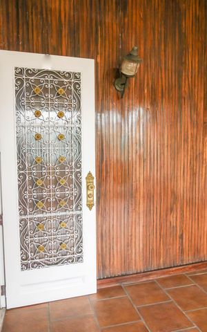 Apartamento à venda com 95m², 3 quartos e sem vaga Apartamento à venda com 95m², 3 quartos e sem vagaSala