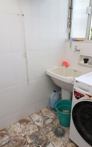 Apartamento à venda com 78m², 3 quartos e 1 vagaÁrea de Serviço