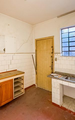 Casa à venda com 100m², 3 quartos e 2 vagas Casa à venda com 100m², 3 quartos e 2 vagasCozinha
