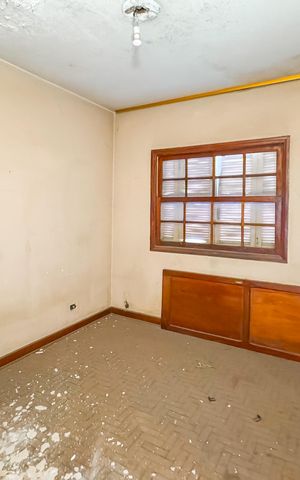 Casa à venda com 100m², 3 quartos e 2 vagas Casa à venda com 100m², 3 quartos e 2 vagasQuarto 3