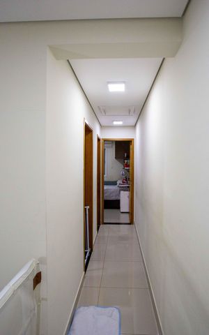 Casa à venda com 127m², 3 quartos e 2 vagasCorredor