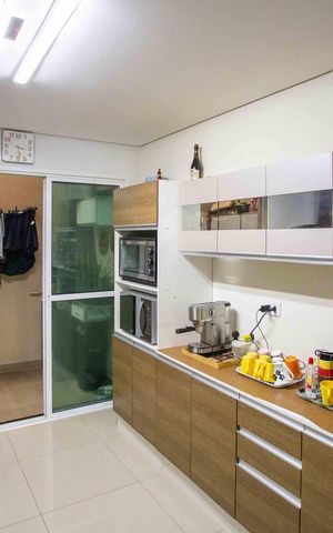 Casa à venda com 127m², 3 quartos e 2 vagasCozinha
