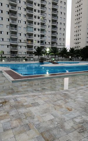 Apartamento para alugar com 64m², 2 quartos e 1 vaga Apartamento para alugar com 64m², 2 quartos e 1 vagaÁrea comum - Piscina