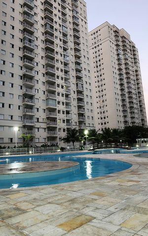 Apartamento para alugar com 64m², 2 quartos e 1 vaga Apartamento para alugar com 64m², 2 quartos e 1 vagaÁrea comum - Piscina