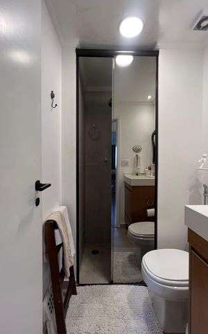Apartamento à venda com 90m², 3 quartos e 2 vagas Apartamento à venda com 90m², 3 quartos e 2 vagasBanheiro