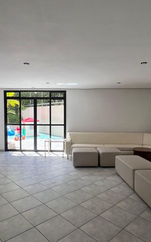 Apartamento à venda com 90m², 3 quartos e 2 vagas Apartamento à venda com 90m², 3 quartos e 2 vagasÁrea Comum - Salão de Festas