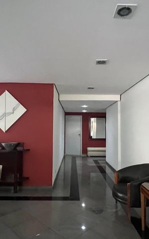 Apartamento à venda com 90m², 3 quartos e 2 vagas Apartamento à venda com 90m², 3 quartos e 2 vagasHall de entrada