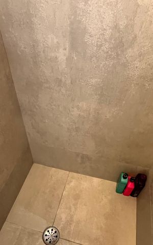 Apartamento à venda com 90m², 3 quartos e 2 vagas Apartamento à venda com 90m², 3 quartos e 2 vagasBanheiro da Suíte