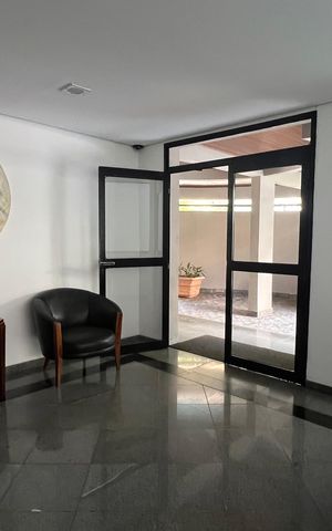 Apartamento à venda com 90m², 3 quartos e 2 vagas Apartamento à venda com 90m², 3 quartos e 2 vagasHall de entrada