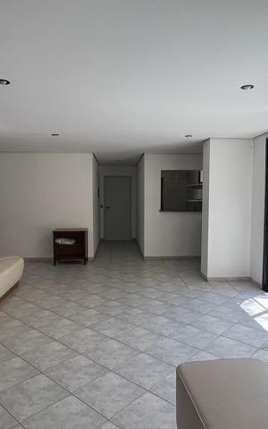Apartamento à venda com 90m², 3 quartos e 2 vagas Apartamento à venda com 90m², 3 quartos e 2 vagasÁrea Comum - Salão de Festas