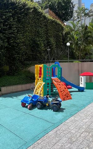 Apartamento à venda com 90m², 3 quartos e 2 vagas Apartamento à venda com 90m², 3 quartos e 2 vagasPlayground