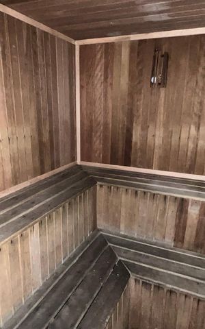 Apartamento à venda com 90m², 3 quartos e 2 vagas Apartamento à venda com 90m², 3 quartos e 2 vagasSaúna