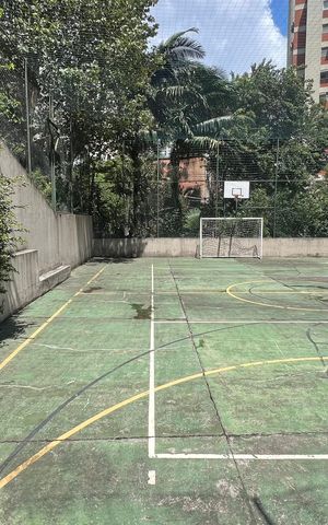 Apartamento à venda com 90m², 3 quartos e 2 vagas Apartamento à venda com 90m², 3 quartos e 2 vagasQuadra