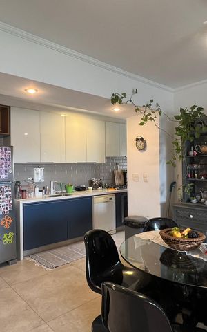 Apartamento à venda com 90m², 3 quartos e 2 vagas Apartamento à venda com 90m², 3 quartos e 2 vagasSala de Jantar