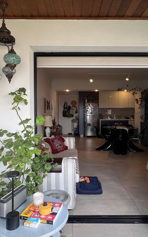 Apartamento à venda com 90m², 3 quartos e 2 vagas Apartamento à venda com 90m², 3 quartos e 2 vagasVaranda da Sala