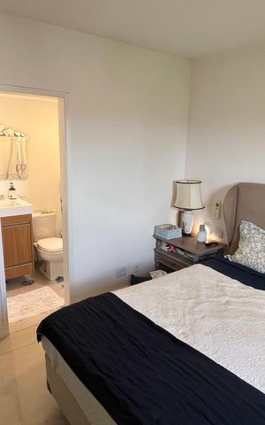 Apartamento à venda com 90m², 3 quartos e 2 vagas Apartamento à venda com 90m², 3 quartos e 2 vagasSuite