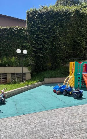Apartamento à venda com 90m², 3 quartos e 2 vagas Apartamento à venda com 90m², 3 quartos e 2 vagasPlayground